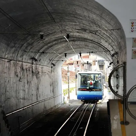 Casa De Zira نازاريه