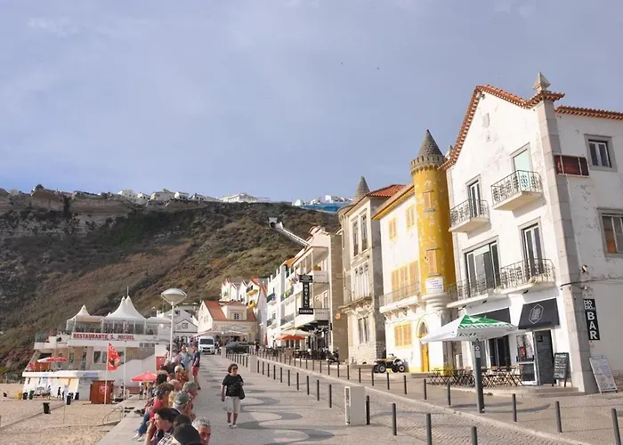 Casa De Zira * 纳扎雷